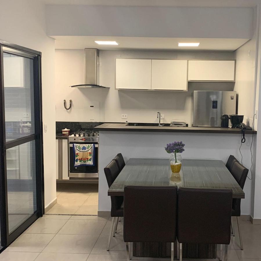 Апартаменти Flat Em Pitangueiras - Sacada Gourmet, 3 Dorms, Limpeza Diaria E Serv De Praia Гуаружа Екстер'єр фото